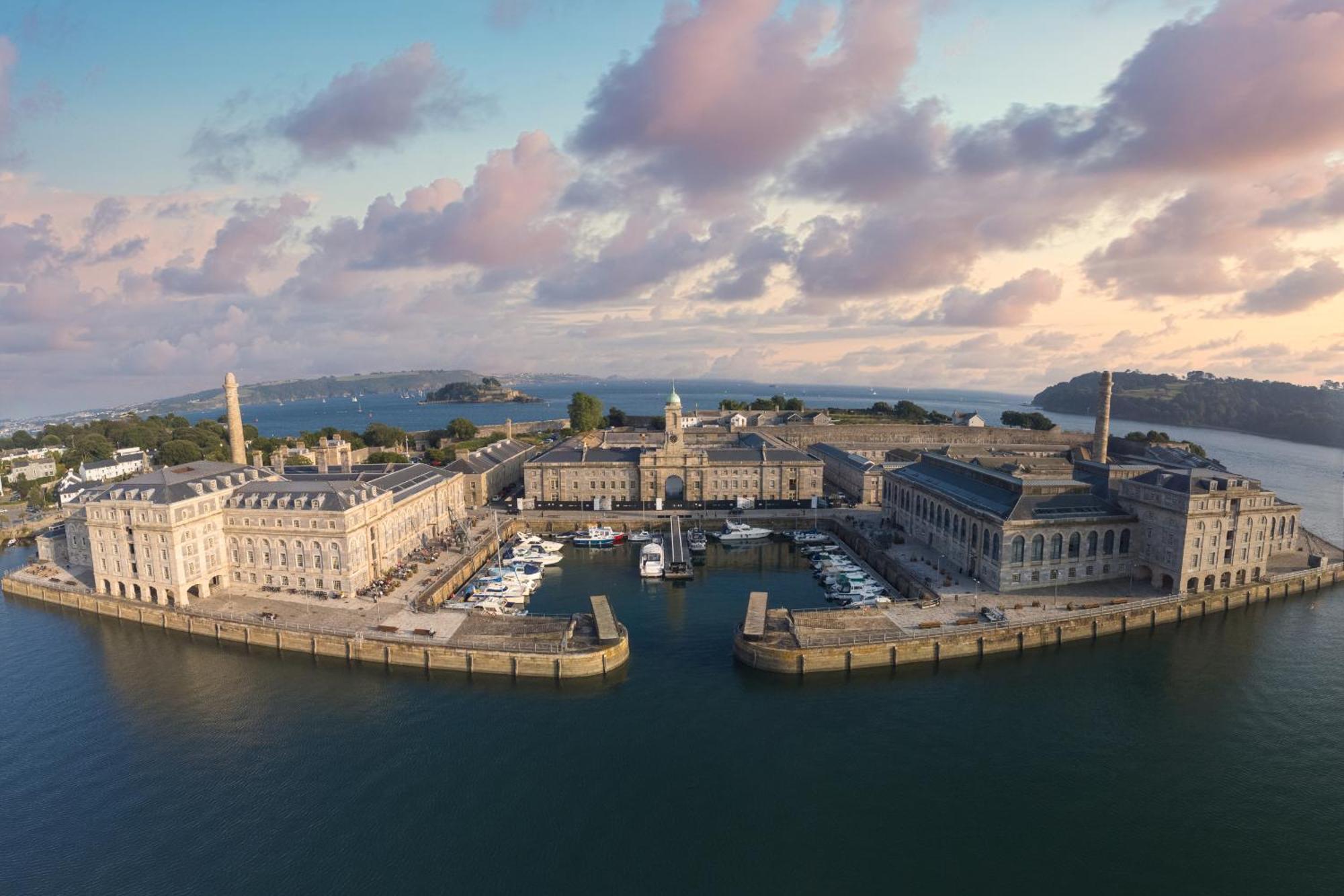 Royal William Yard Apartments بلايموث الغرفة الصورة