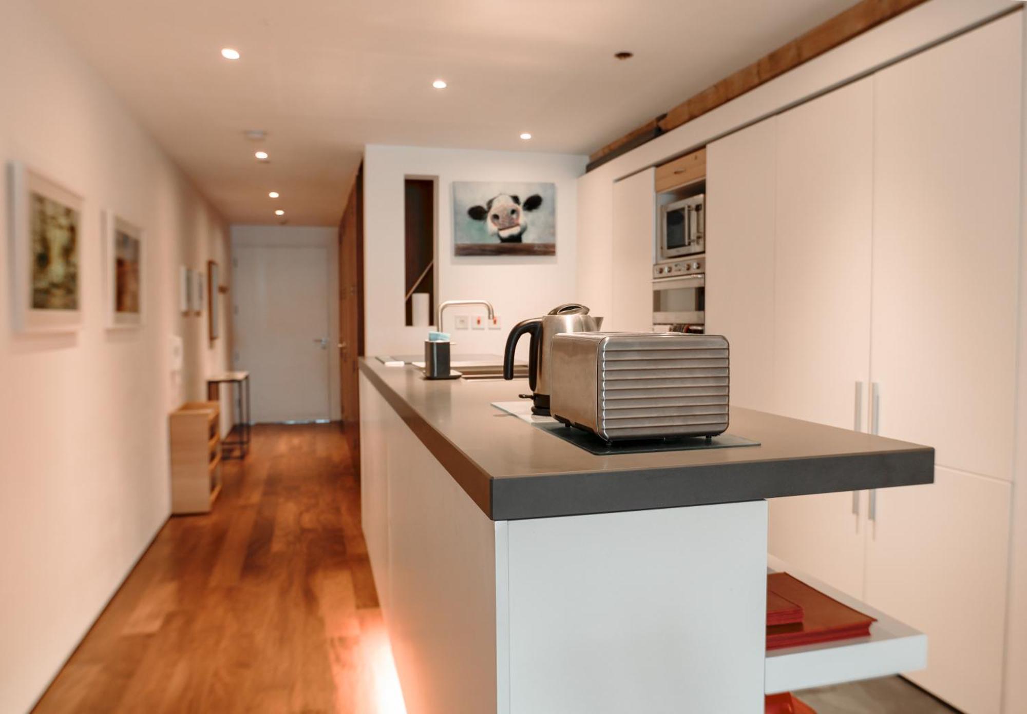 Royal William Yard Apartments بلايموث الغرفة الصورة