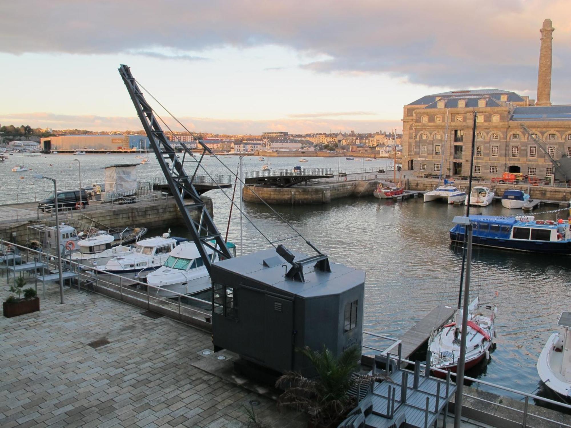 Royal William Yard Apartments بلايموث الغرفة الصورة